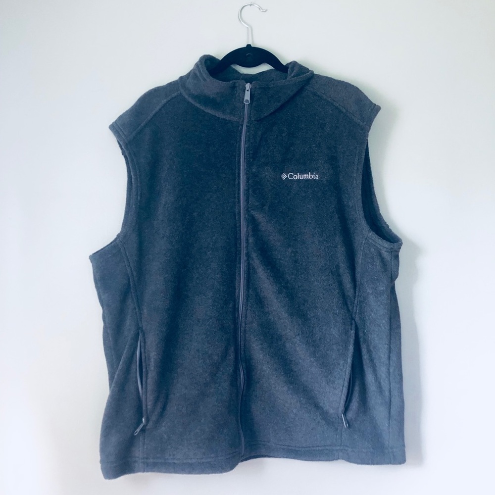 Men’s Columbia Fleece Vest